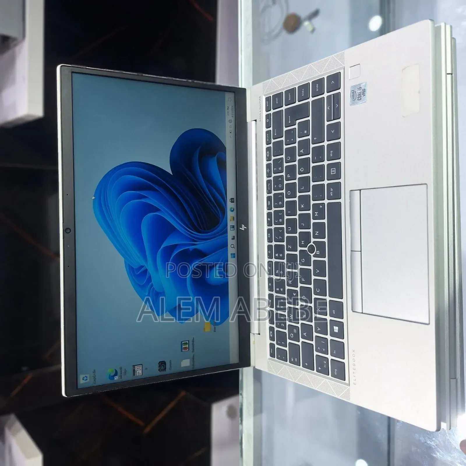 New Laptop HP EliteBook 840 G7 8GB Intel Core i5 SSD 512GB