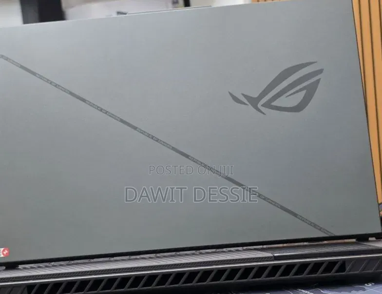New Laptop Asus 16GB Intel Core i9 SSD 1T