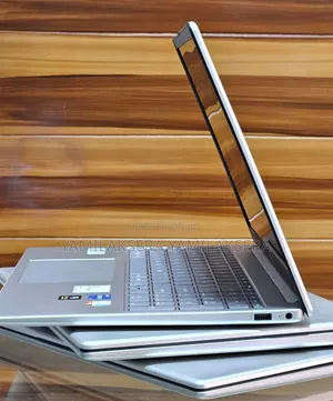 New Laptop HP Stream Notebook 16GB Intel Core i5 SSD 512GB