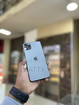 Apple iPhone 11 Pro Max 64 GB Black
