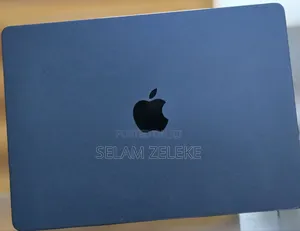 New Laptop Apple MacBook Air 2025 M4 13-inch 16GB Apple M4 SSD 256GB