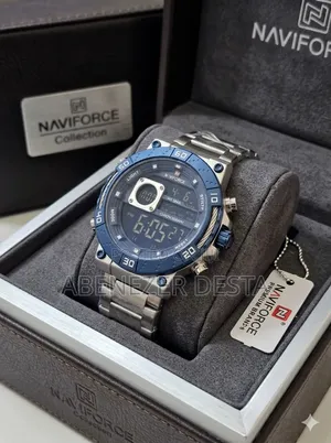 Naviforce Nf9241t Stainless Steel LCD Chronograph Sports Watch.