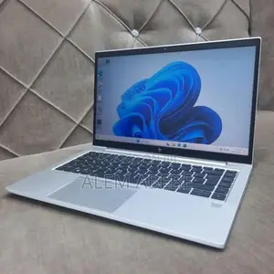 New Laptop HP EliteBook 840 G8 16GB Intel Core i7 SSD 512GB