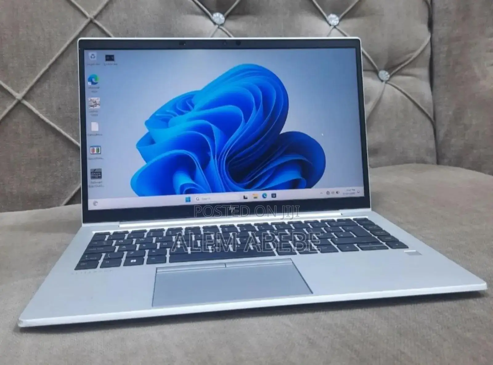 New Laptop HP EliteBook 840 G8 16GB Intel Core i7 SSD 512GB