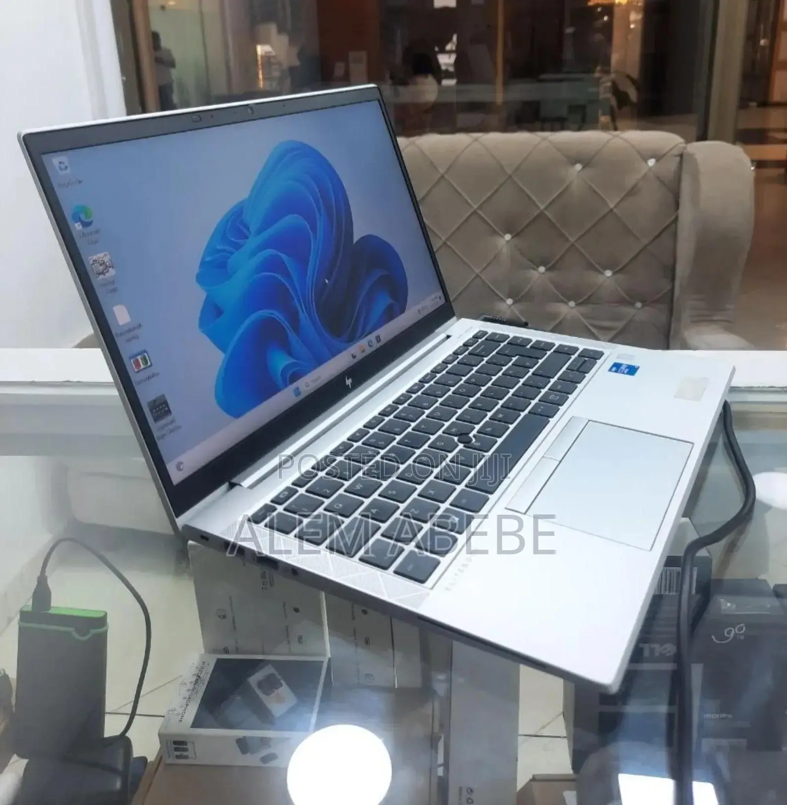 New Laptop HP EliteBook 840 G8 16GB Intel Core i5 SSD 512GB