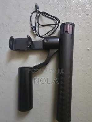 Auto Face Tracking Tripod