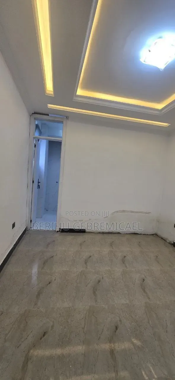 3bdrm Condo in Ayat 49, Yeka for rent