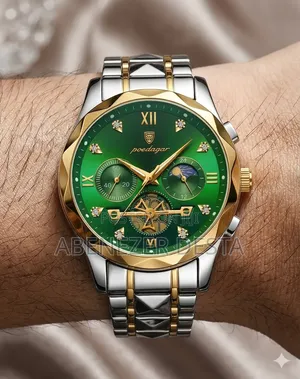 Poedagar Luxury Men's Wristwatch Model 996 Features a Green Dial