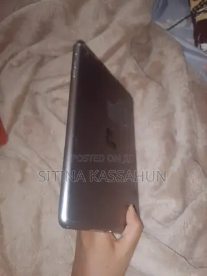 Apple iPad mini 2 16 GB Silver