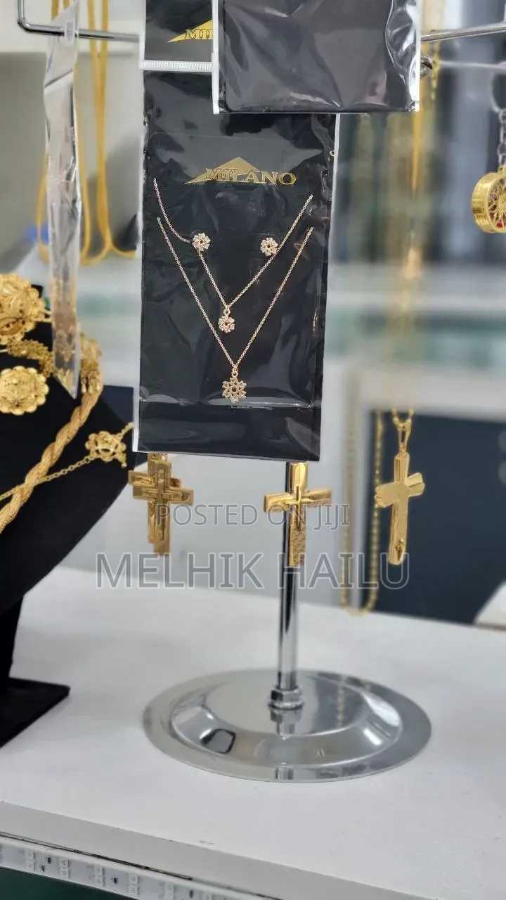 Earrings Necklace