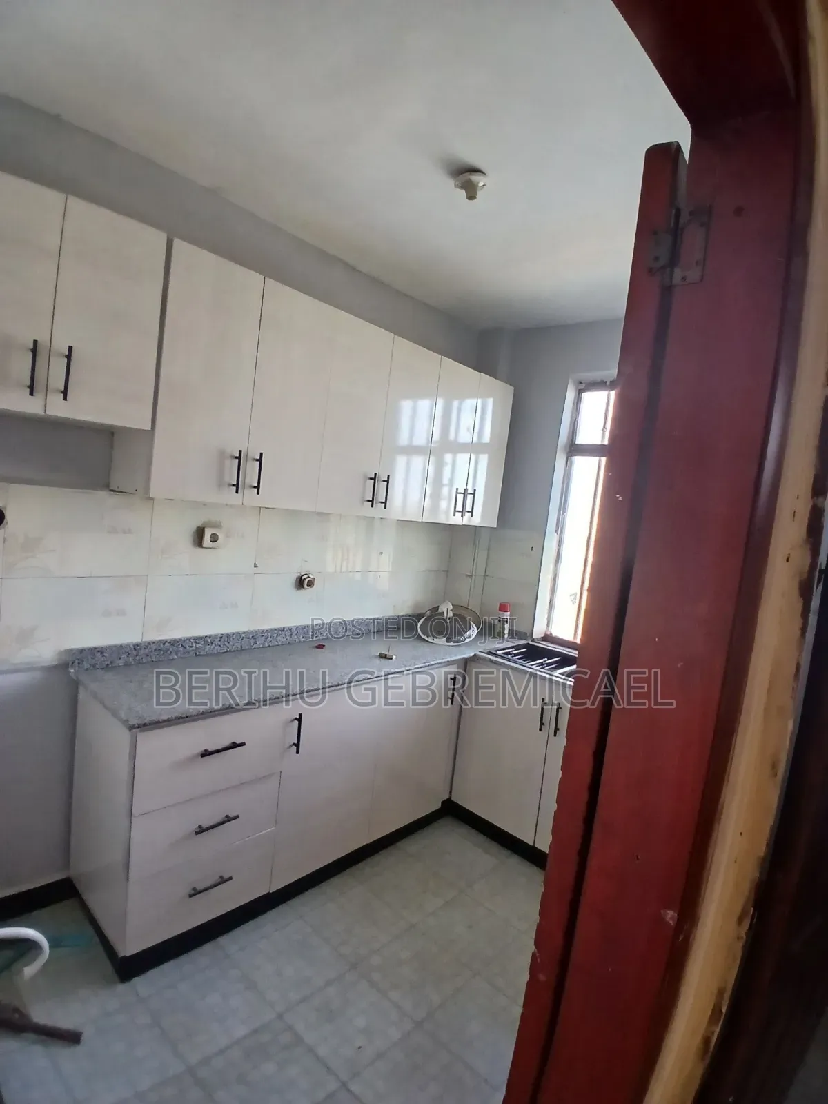 2bdrm Condo in ኣያተ, Yeka for rent