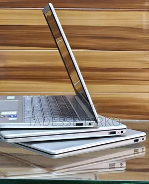 New Laptop HP Stream Notebook 16GB Intel Core i5 SSD 1T