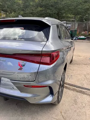 BYD E2 43 kWh 94 hp FWD 2025 Blue