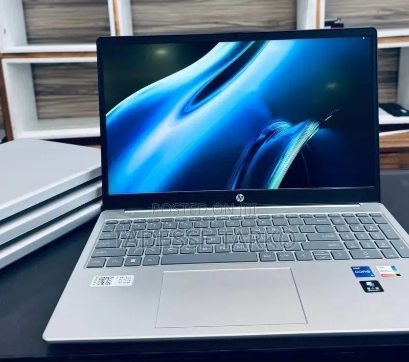 New Laptop HP Stream Notebook 16GB Intel Core i5 SSD 1T