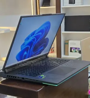 New Laptop Asus ROG Strix G15 40GB Intel Core i9 SSD 1T