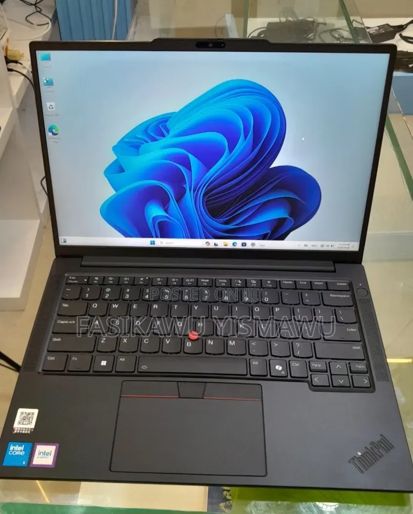 New Laptop Lenovo ThinkPad X1 Carbon 32GB Intel Core i5 SSD 1T