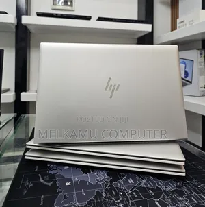 New Laptop HP EliteBook 645 G9 16GB Intel Core i7 SSD 512GB