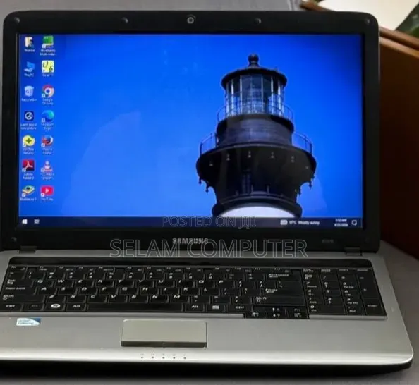 New Laptop Samsung Chromebook Plus 4GB Intel Pentium HDD 320GB