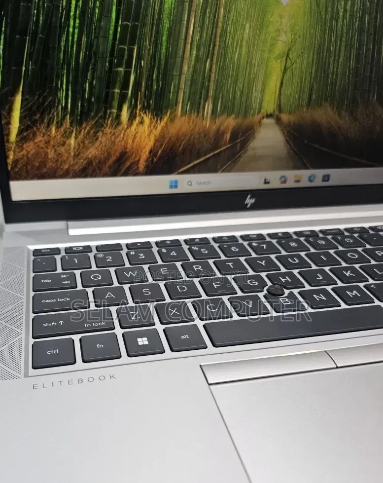 New Laptop HP EliteBook 645 G9 16GB AMD Ryzen 5 SSD 512GB