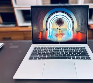 New Laptop HP EliteBook 840 G10 16GB Intel Core i5 SSD 512GB