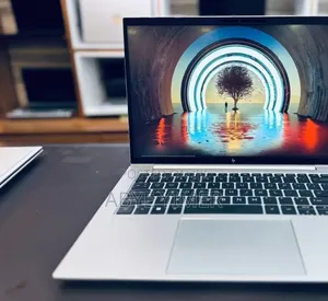 New Laptop HP EliteBook 840 G10 16GB Intel Core i5 SSD 512GB