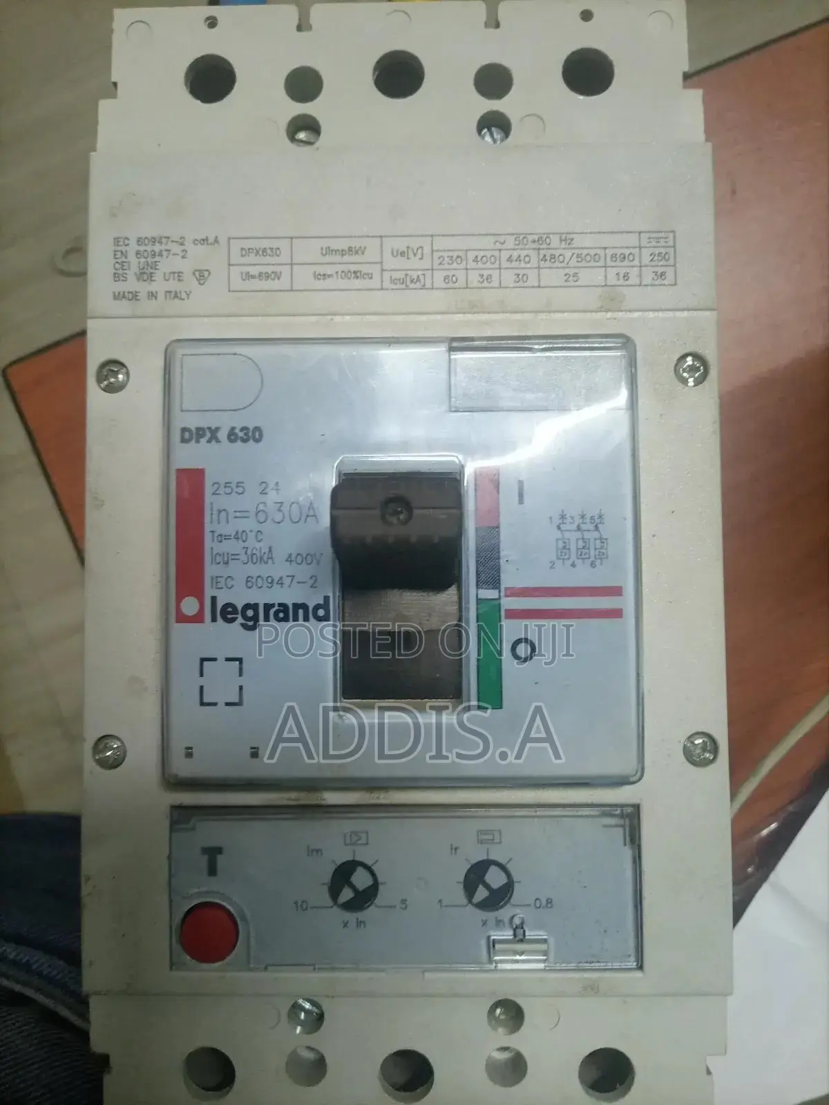 Circuit Breaker 630a