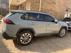 Toyota RAV4 TRD Off Road 2021 Green