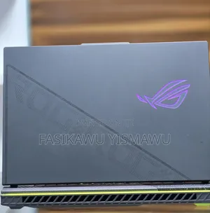 New Laptop Asus ROG Strix G15 16GB Intel Core i9 SSD 1T