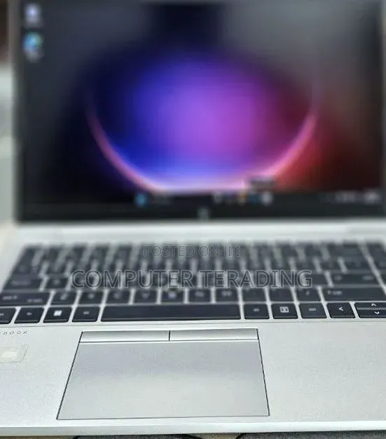New Laptop HP EliteBook 845 G8 16GB AMD Ryzen 5 SSD 512GB