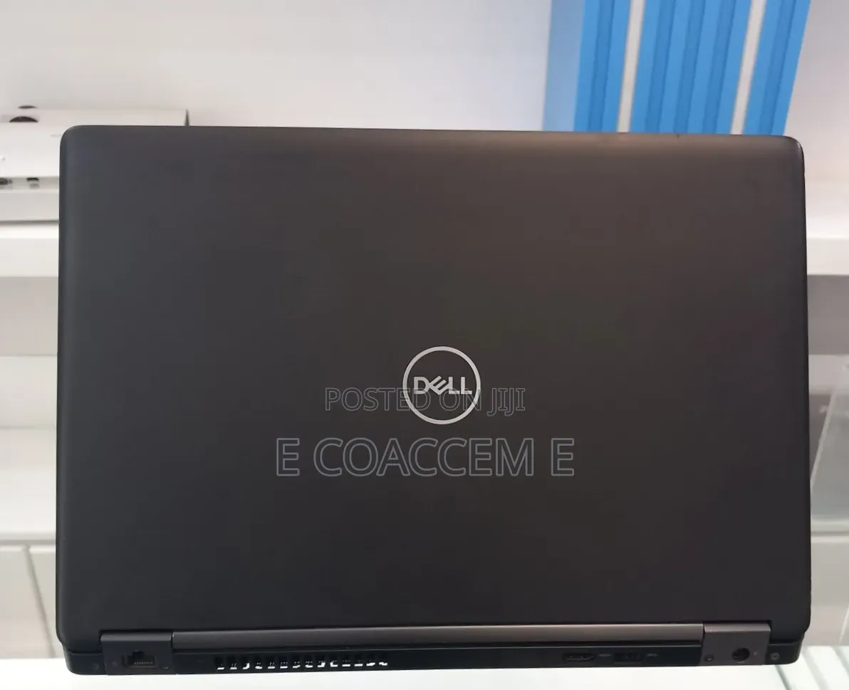 New Laptop Dell 8GB Intel Core i5 SSD 256GB