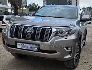 Toyota Land Cruiser Prado 3.0 172hp 2021 Gray