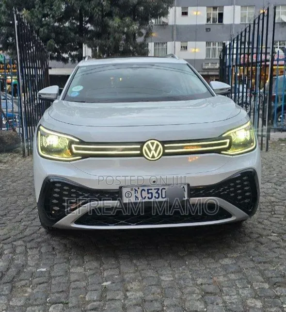 Volkswagen ID.6 2023