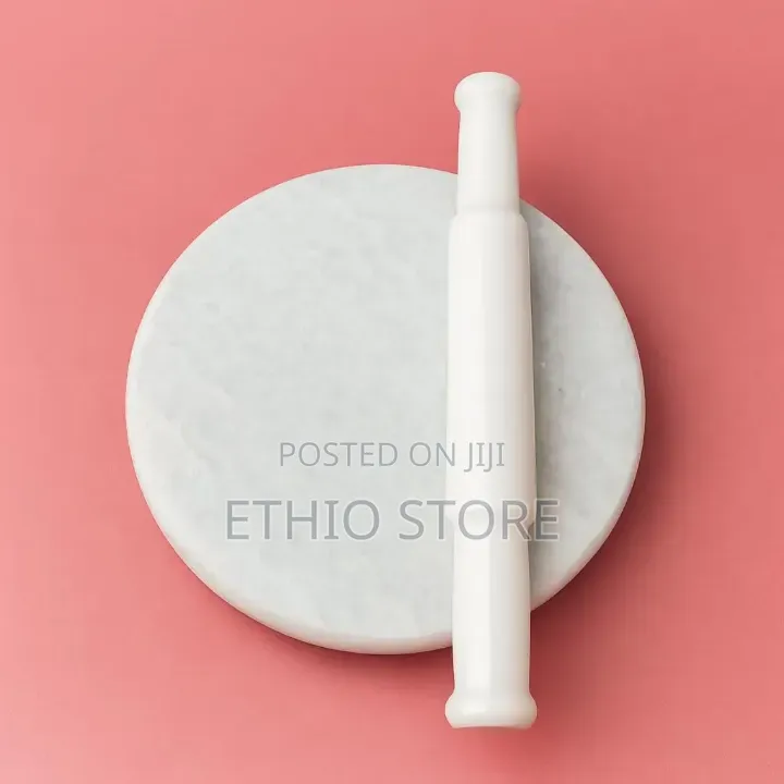 Round Rolling Board and Pin