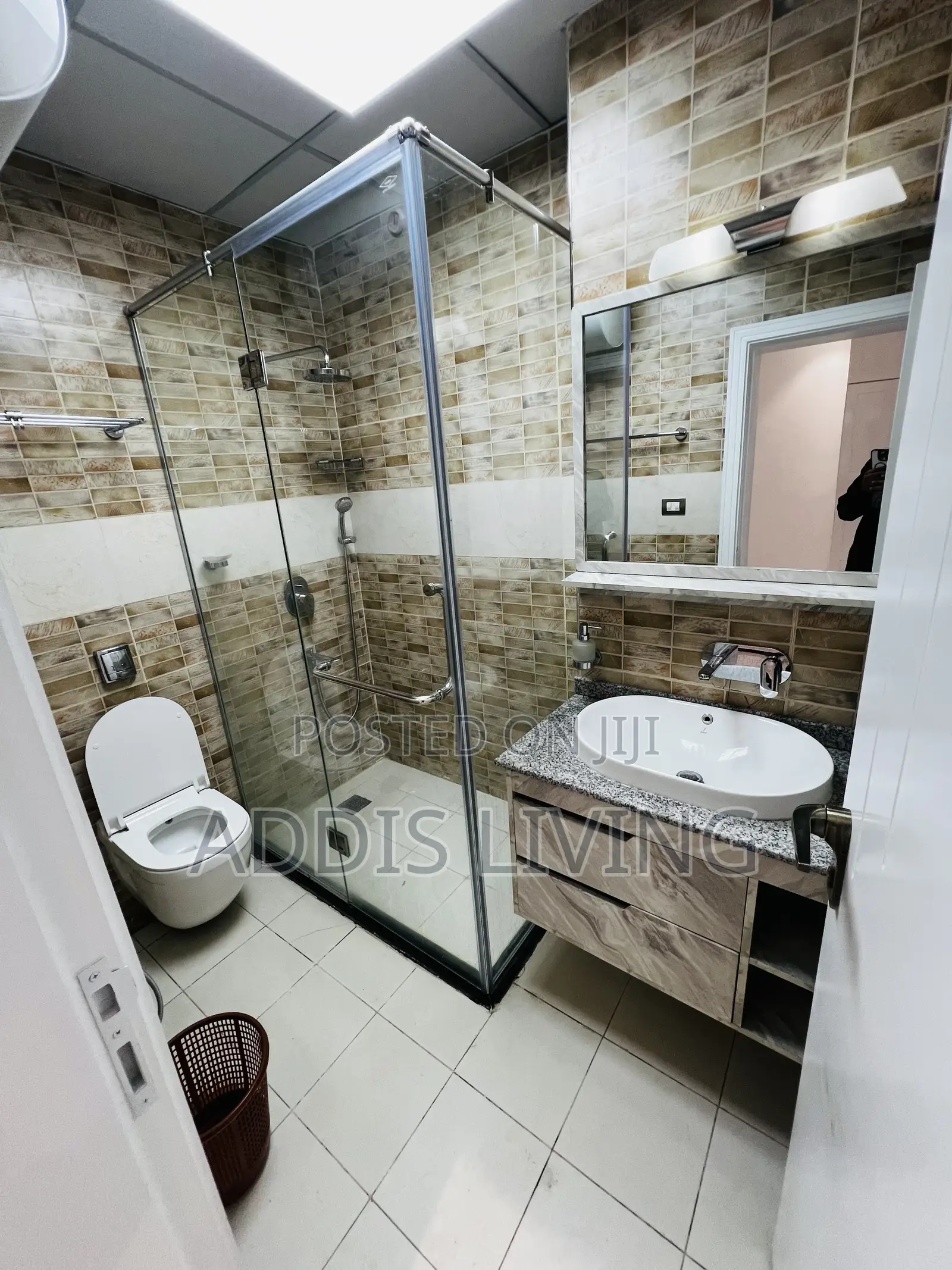 Furnished 3bdrm Apartment in Bole for rent