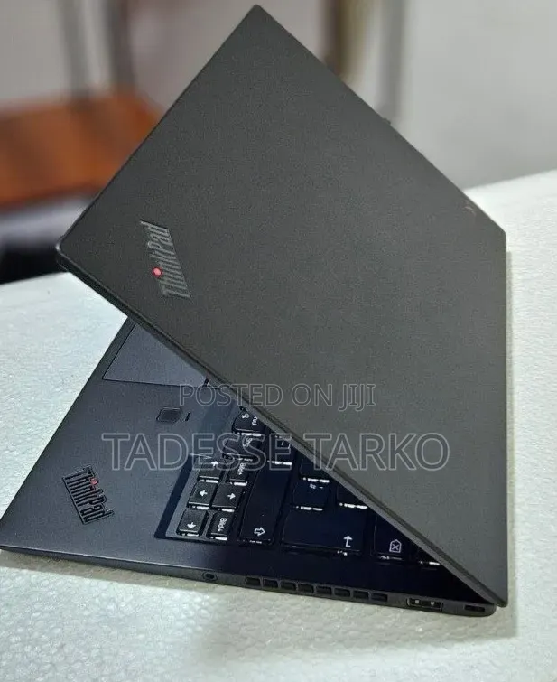 New Laptop Lenovo ThinkPad X1 Carbon 8GB Intel Core i5 SSD 256GB