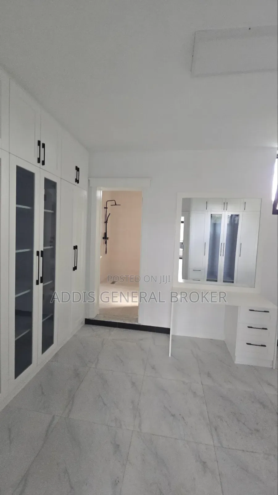 7bdrm House in Garment, Nifas Silk-Lafto for sale