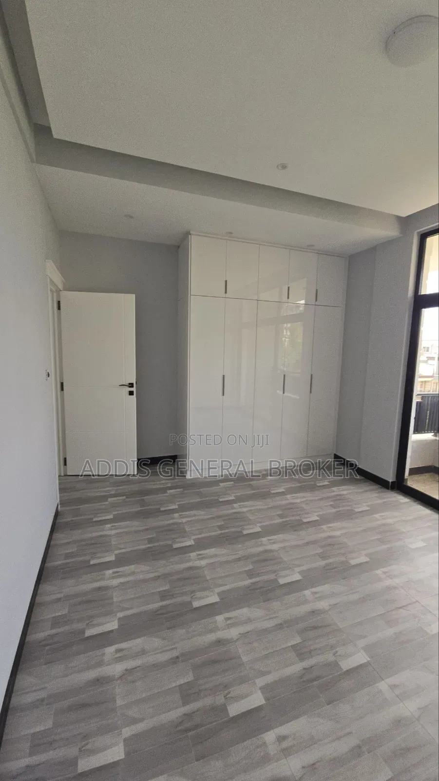 7bdrm House in Garment, Nifas Silk-Lafto for sale