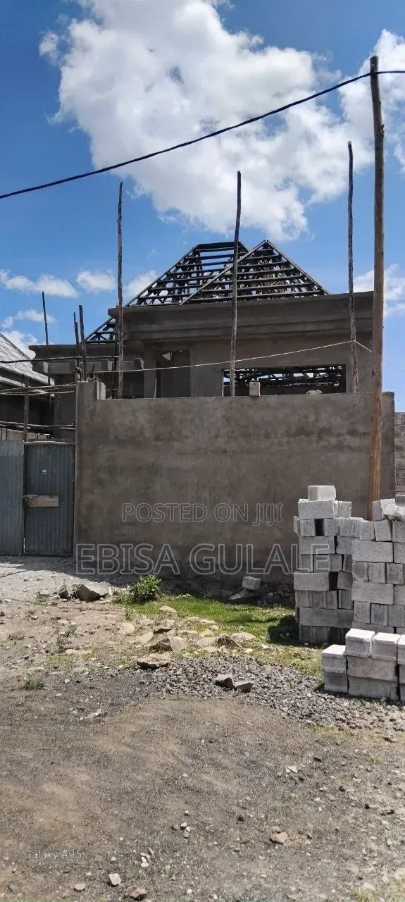 3bdrm Farm House in Yeka for sale