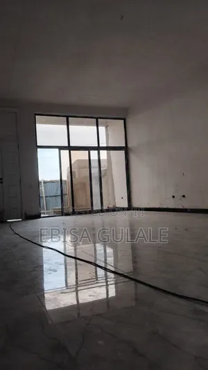 Furnished 6bdrm Farm House in Yeka for sale