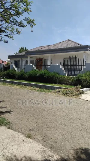 Furnished 7bdrm Farm House in Yeka for sale