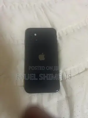 Apple iPhone 11 64 GB Black