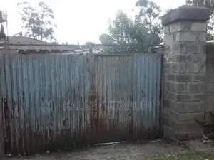 5bdrm House in Kirkos for sale