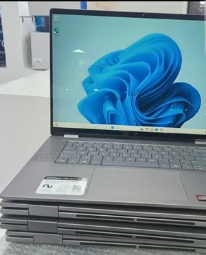 New Laptop HP OmniBook 5 16" 16GB AMD Ryzen 5 SSD 512GB