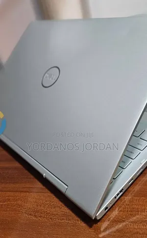 New Laptop Dell Inspiron 15 8GB Intel Core i5 SSD 256GB