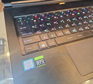 New Laptop MSI GS65 Stealth Thin 8RE 16GB Intel Core i7 SSD 512GB
