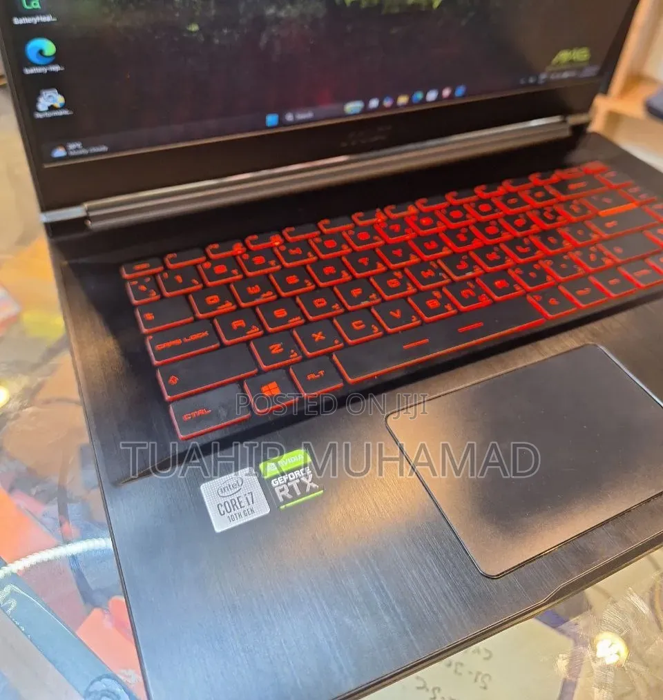 Laptop MSI GF65 Thin 10UE 16GB Intel Core i7 SSD 512GB