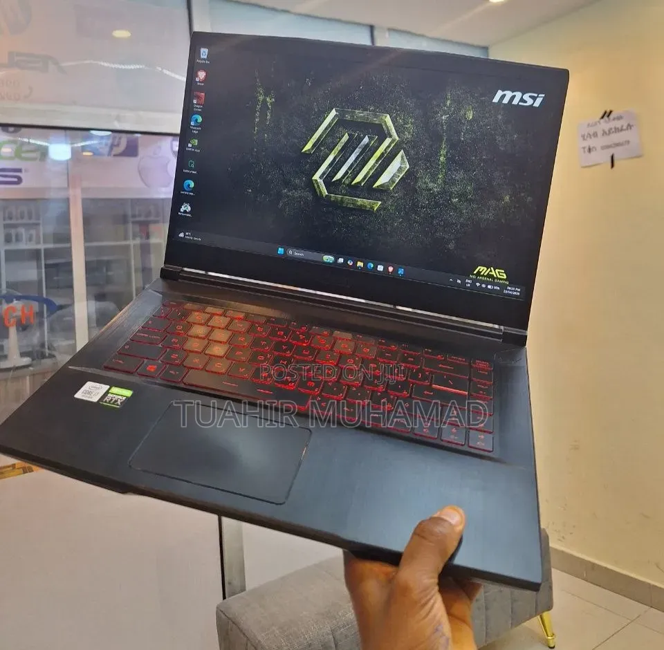 Laptop MSI GF65 Thin 10UE 16GB Intel Core i7 SSD 512GB