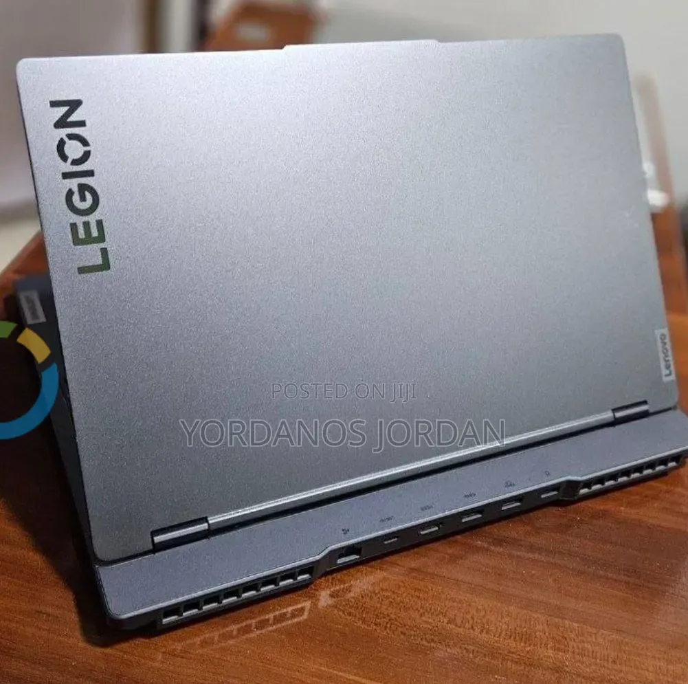 New Laptop Lenovo Legion 5 16GB AMD Ryzen 7 SSD 512GB