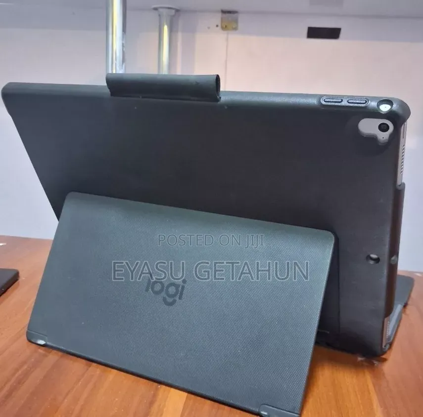 New Apple iPad Pro 256 GB