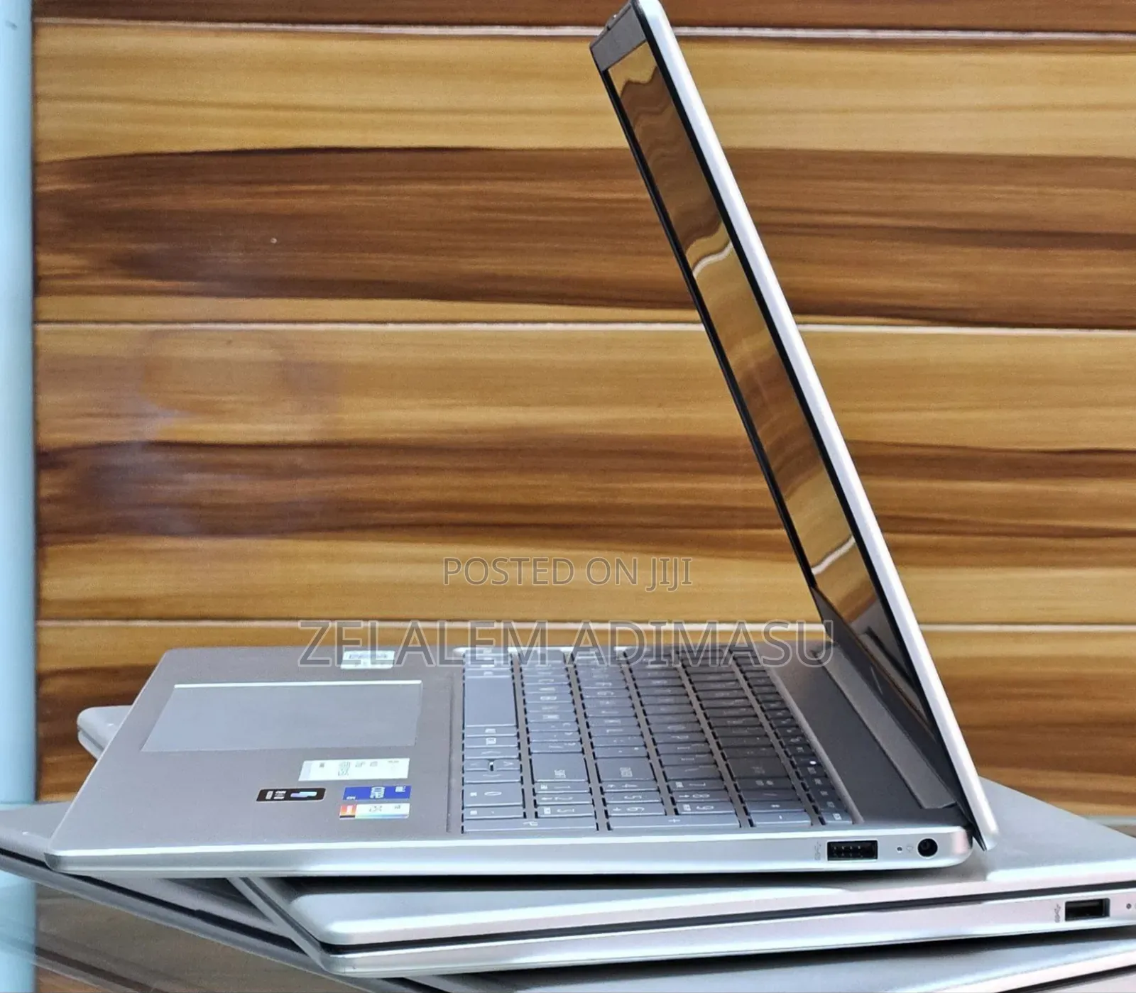 New Laptop HP Stream Notebook 16GB Intel Core i5 SSD 1T